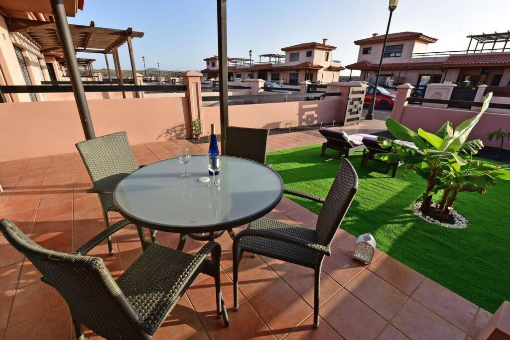 הוילה לאחארס Casa Platanera!! מראה חיצוני תמונה